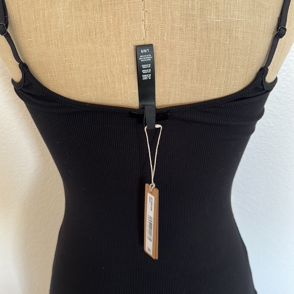 SKIMS Soft Lounge Long Slipdress Black - Picture 6 of 9